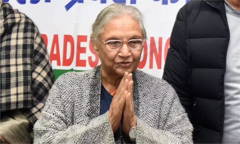 शीला दीक्षित बोलीं, ‘आतंक के खिलाफ मोदी जितने सख्त नहीं थे मनमोहन’