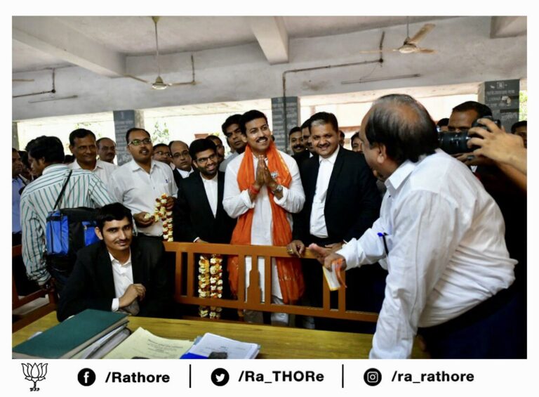 राज्यवर्धन राठौड़ ने जयपुर ग्रामीण से दाखिल किया नामांकन