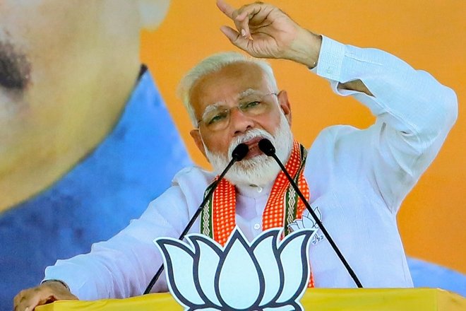 कांग्रेसी मुझे मारने के सपने देख रहे हैं: मोदी