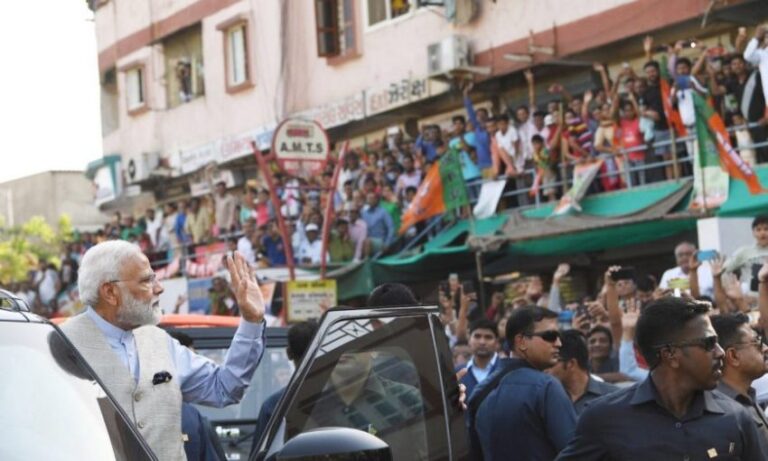 उत्तर प्रदेश: सातवें चरण की 13 सीटों में से किसके सिर बंधेगा जीत का सेहरा