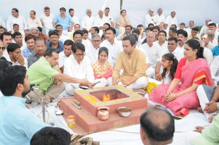 चौधरी चरण सिंह की सियासी विरासत को नहीं संभाल पाए अजीत-जयंत