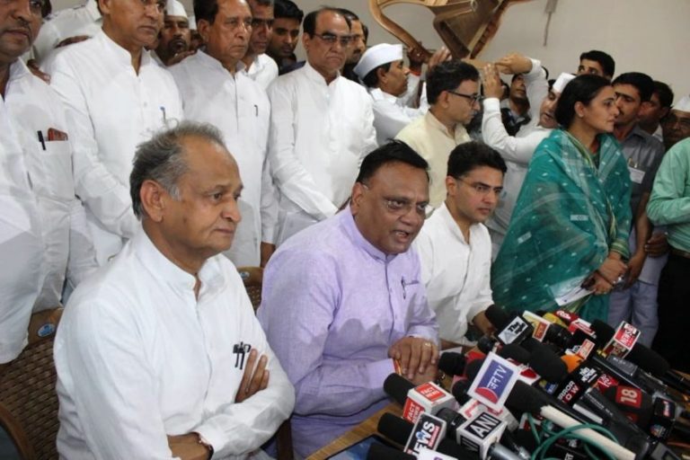 राजस्थान: इन नेताओं को राजनीतिक नियुक्ति देगी गहलोत सरकार