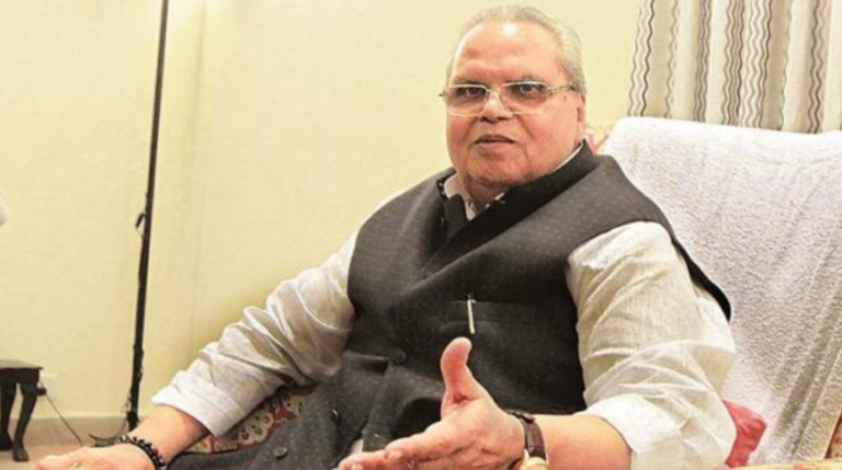 कश्मीर में अभी फोन और नेट से पाबंदी हटाना ठीक नहीं