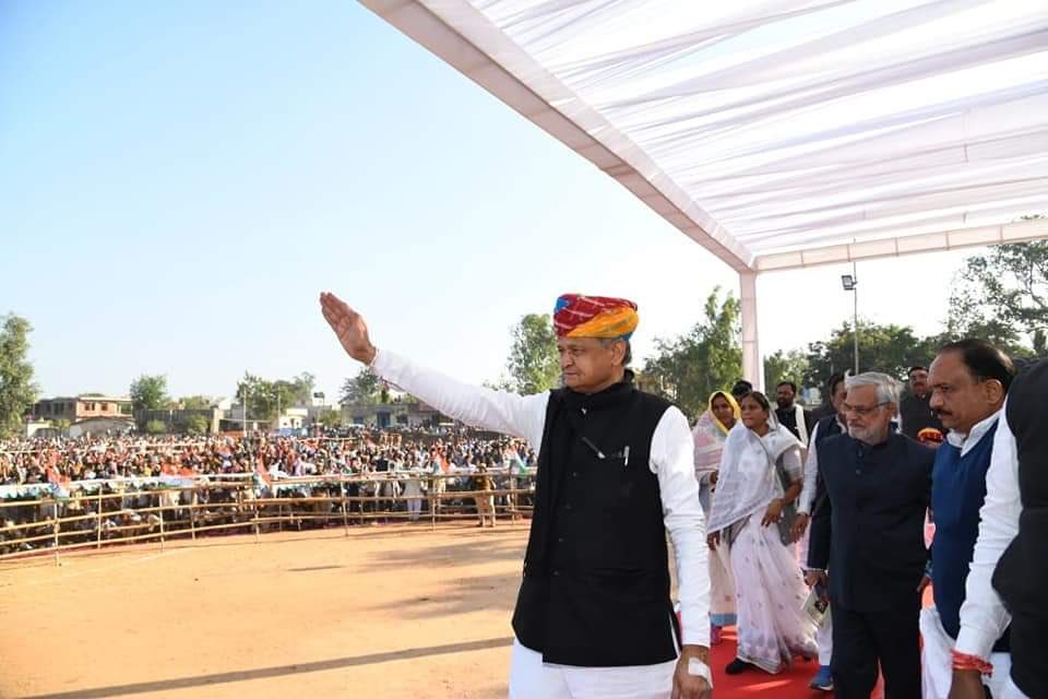 वागड़ दौरे पर मुख्यमंत्री गहलोत
