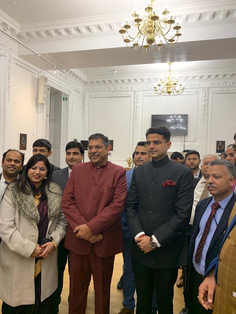 पायलट व पूनिया ने लंदन में किया प्रवासी राजस्थानियों को संबोधित