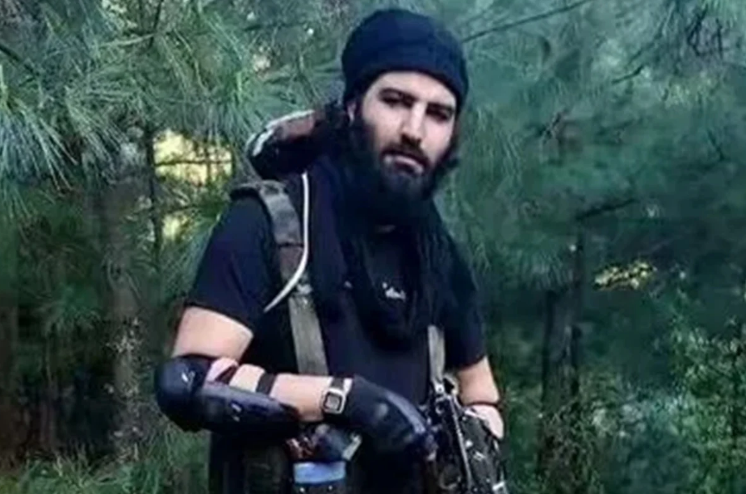 Hideout Of Hizbul Commander Riyaz Naikoo
