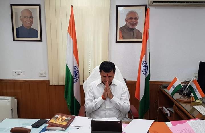 केंद्रीय कृषि एवं किसान कल्याण राज्यमंत्री कैलाश चौधरी