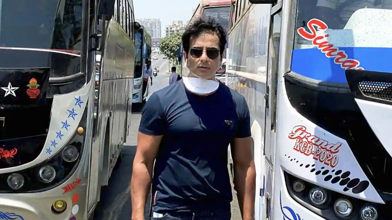 Sonu Sood (सोनू सूद)