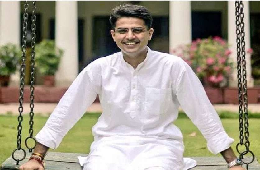 Sachin 3372407 835x547 M 5062157 835x547 M