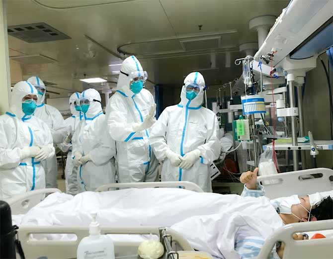 Corona Photo B 1589816428