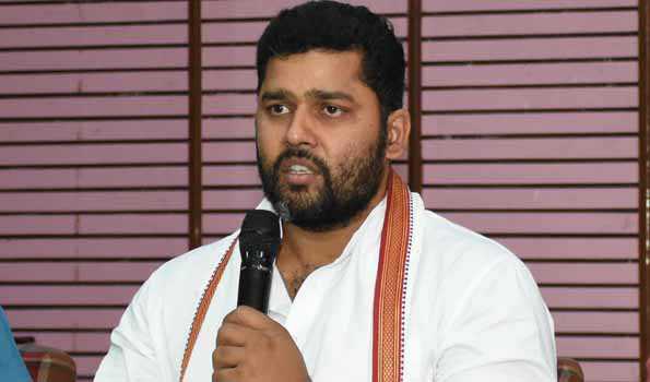 2019 6largeimg11 Jun 2019 210210257.jpg