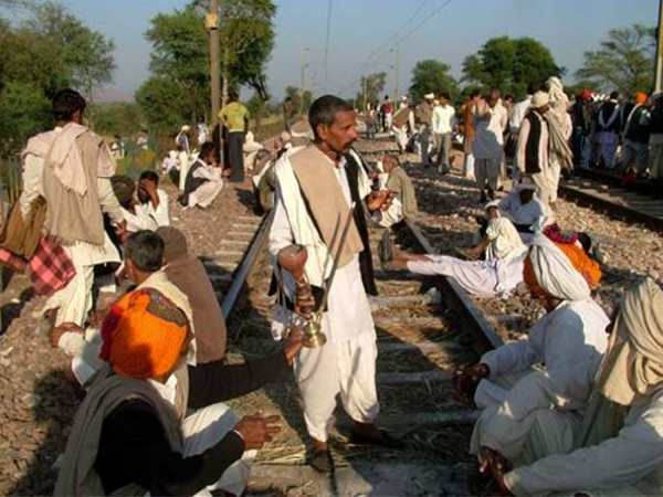 Gurjarandolankiphoto 15497116581.jpg