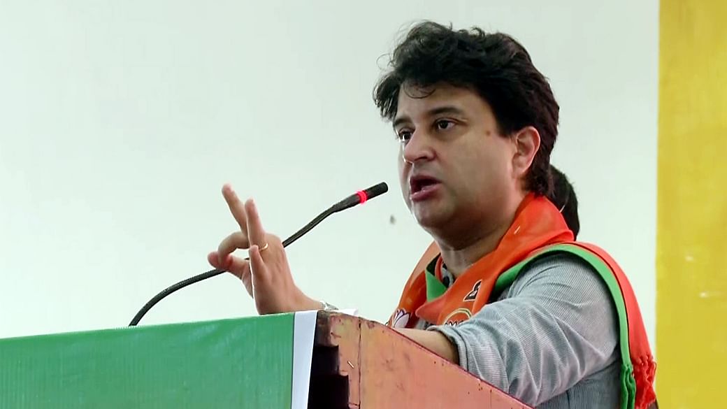 Congress today wants to act on a tractor - Jyotiraditya Scindia