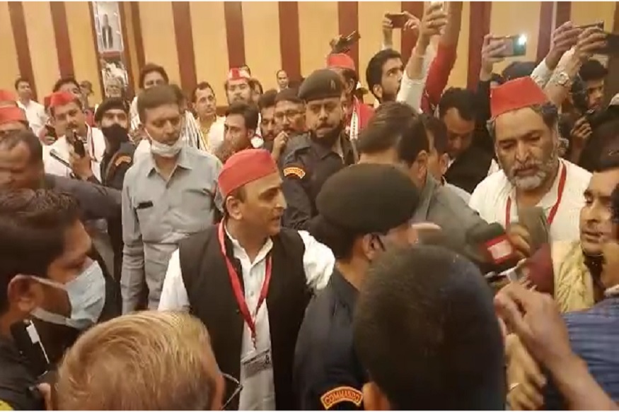 Moradabad Aakhilesh Yadav Press Conference