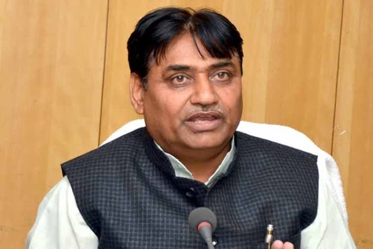 768 512 11271445 thumbnail 3x2 dew