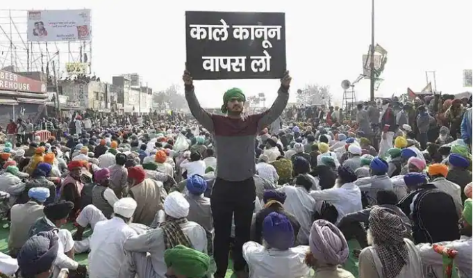 किसान आंदोलन के 7 महीने पूरे होने पर बोले टिकैत- मोदी जी नफरत छोड़ दो हक