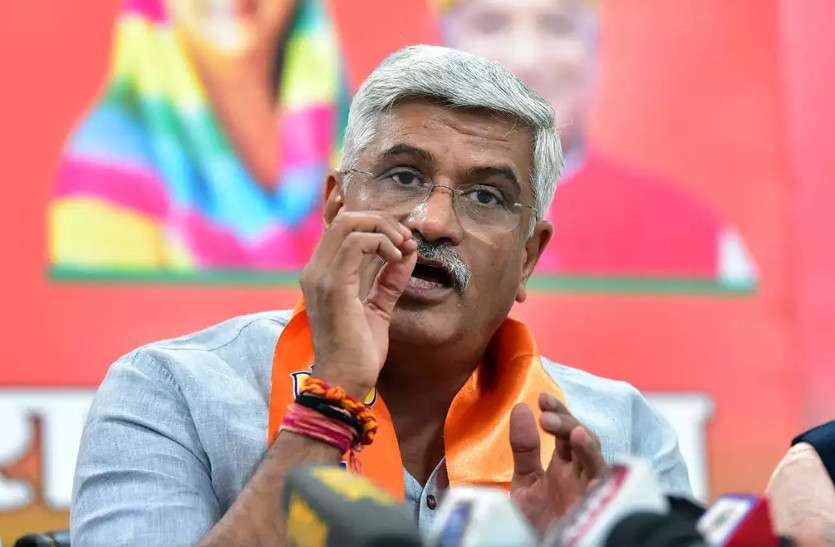 मैं राजस्थान पुलिस को वॉइस सैंपल देने को तैयार-गजेन्द्र सिंह शेखावत