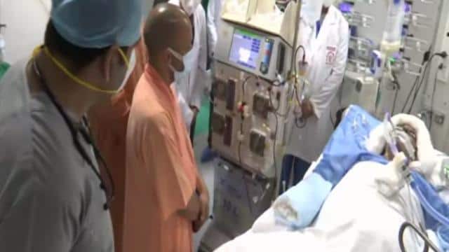 पूर्व मुख्यमंत्री कल्याण सिंह की हालत नाजुक, योगी ने जाने हाल