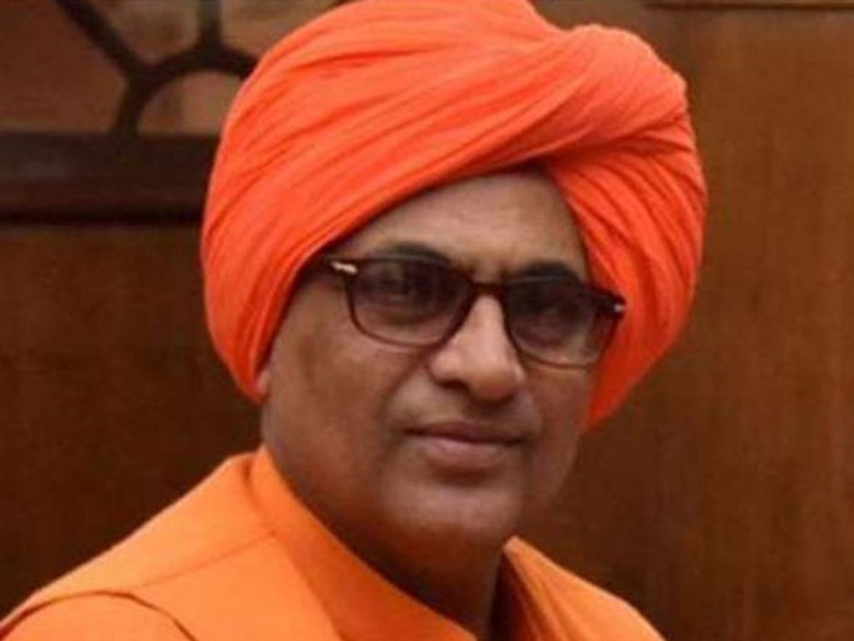 सुमेधानंद का बड़ा बयान- 'किसानों के भेष में कांग्रेसी कर रहे भाजपा नेताओं पर हमला(file photo)