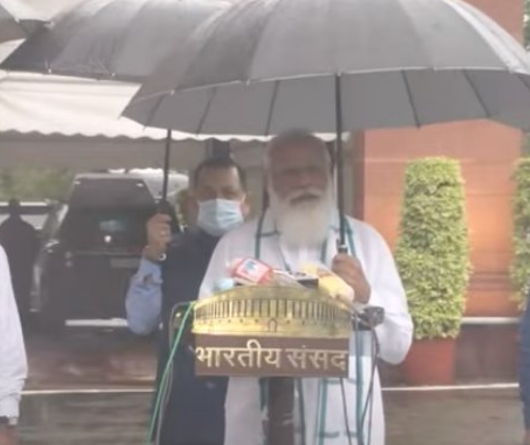 पीएम मोदी बोले- सरकार कल शाम कोरोना पर चर्चा के लिए तैयार