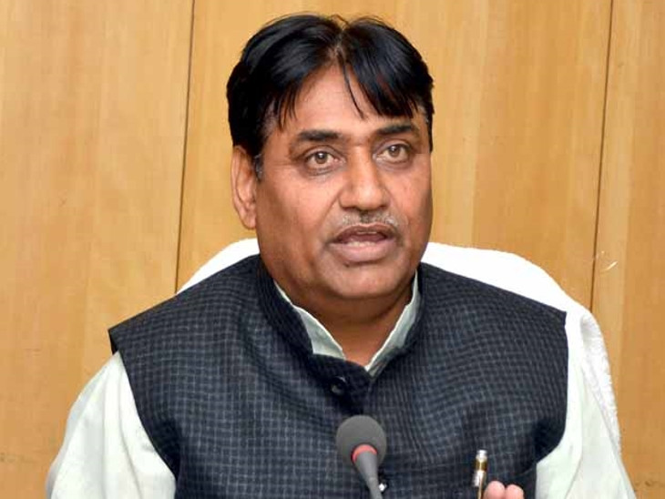 'सेना के शौर्य के पीछे मोदी जी ने बना ली सरकार(FILE PHOTO)