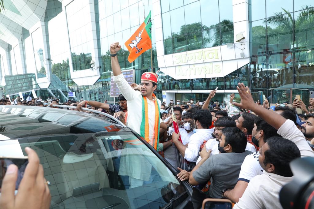 तेजस्वी सूर्या का लेकसिटी में जोरदार स्वागत