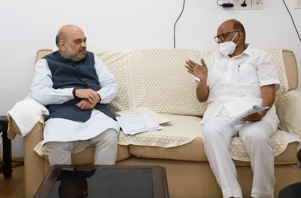 अमित शाह से मिले शरद पवार(TWITTER)