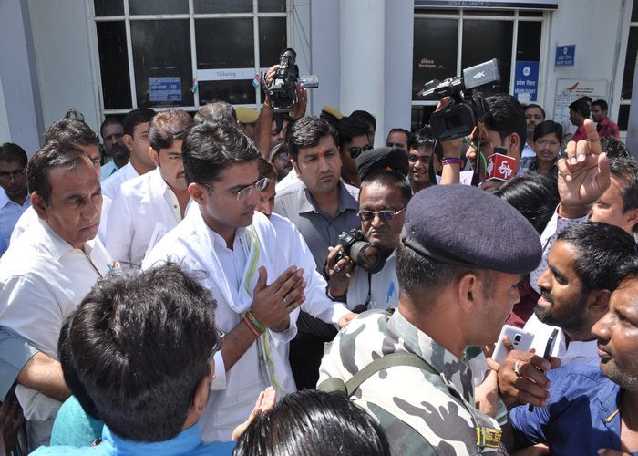 सचिन पायलट पहुंचे जोधपुर, बालोतरा जाकर विधायक हेमाराम के भाई के निधन पर जताएंगे शोक(FILE PHOTO)