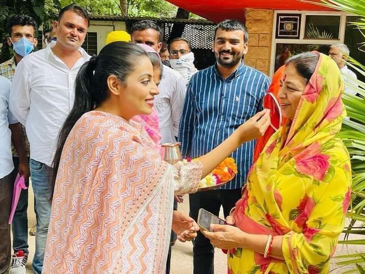 कांग्रेस की ओर से लीला मदेरणा का नामांकन