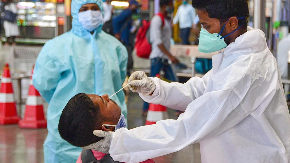 देश भर में फिर से बढ़ रही कोरोना की रफ्तार