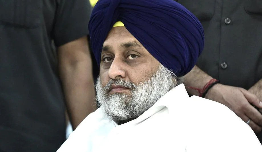 अदालत ने दिए सुखबीर सिंह बादल को सरेंडर करने के आदेश