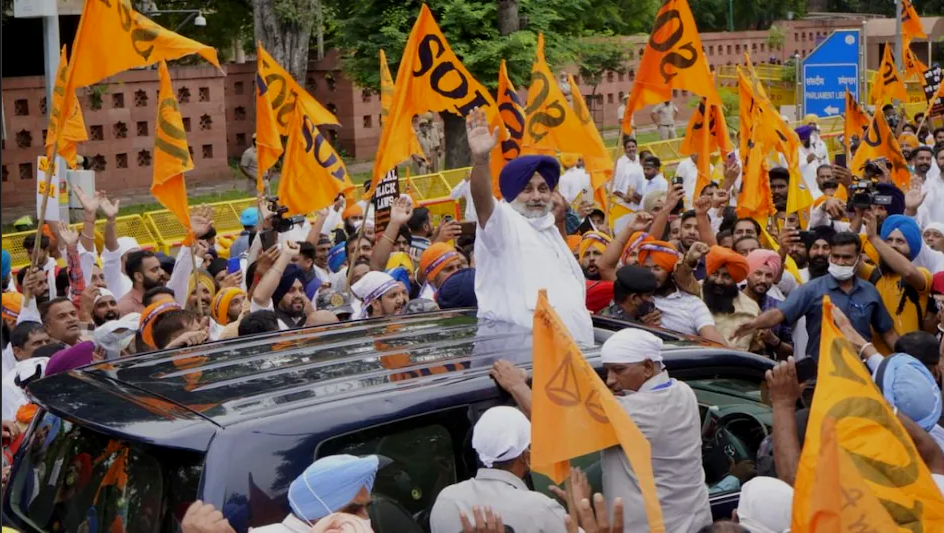 कृषि कानूनों के खिलाफ दिल्ली में अकालियों का विरोध मार्च