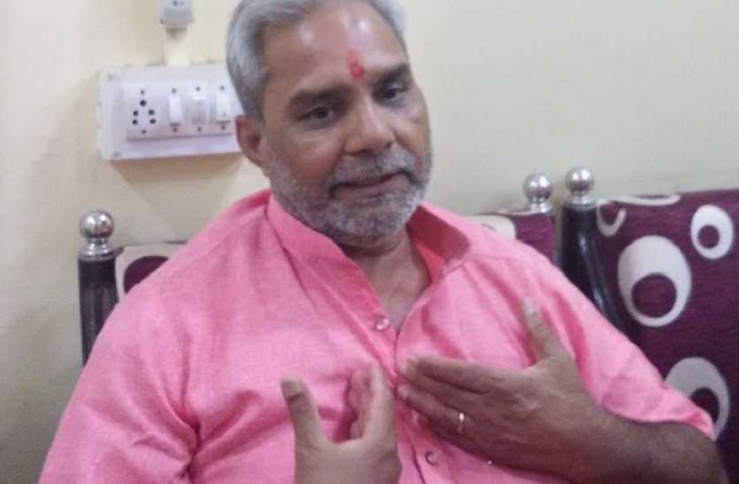 चोरों ने विधायक को भी नहीं बख्शा