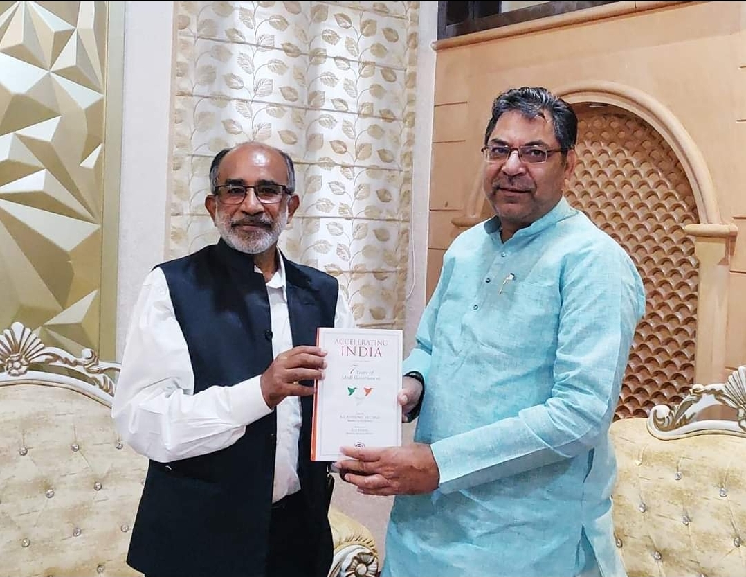 सांसद अल्फोंस बोले- 'देश में डीजल-पेट्रोल के बढ़ते दाम नहीं है मुद्दा'