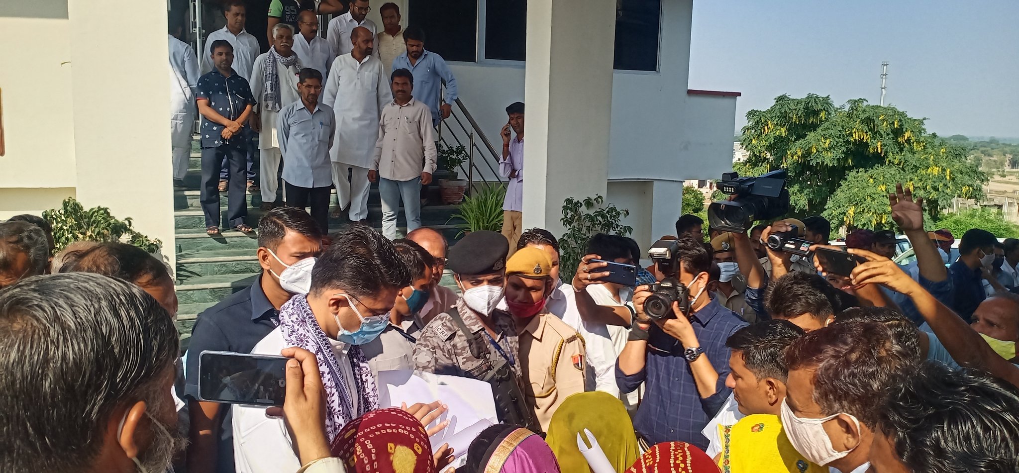 पायलट के टोंक दौरे का दूसरा दिन