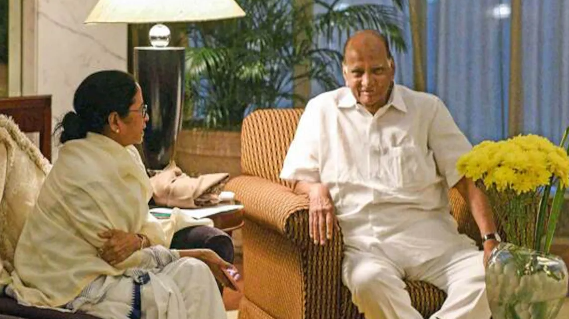 महाराष्ट्र में बड़ी सियासी हलचल