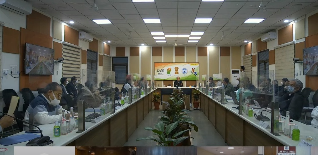 ओमिक्रॉन के बढ़ते मामलों को लेकर मंत्रिपरिषद की बैठक शुरू