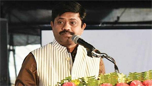 कैबिनेट मंत्री नंदी का बड़ा बयान