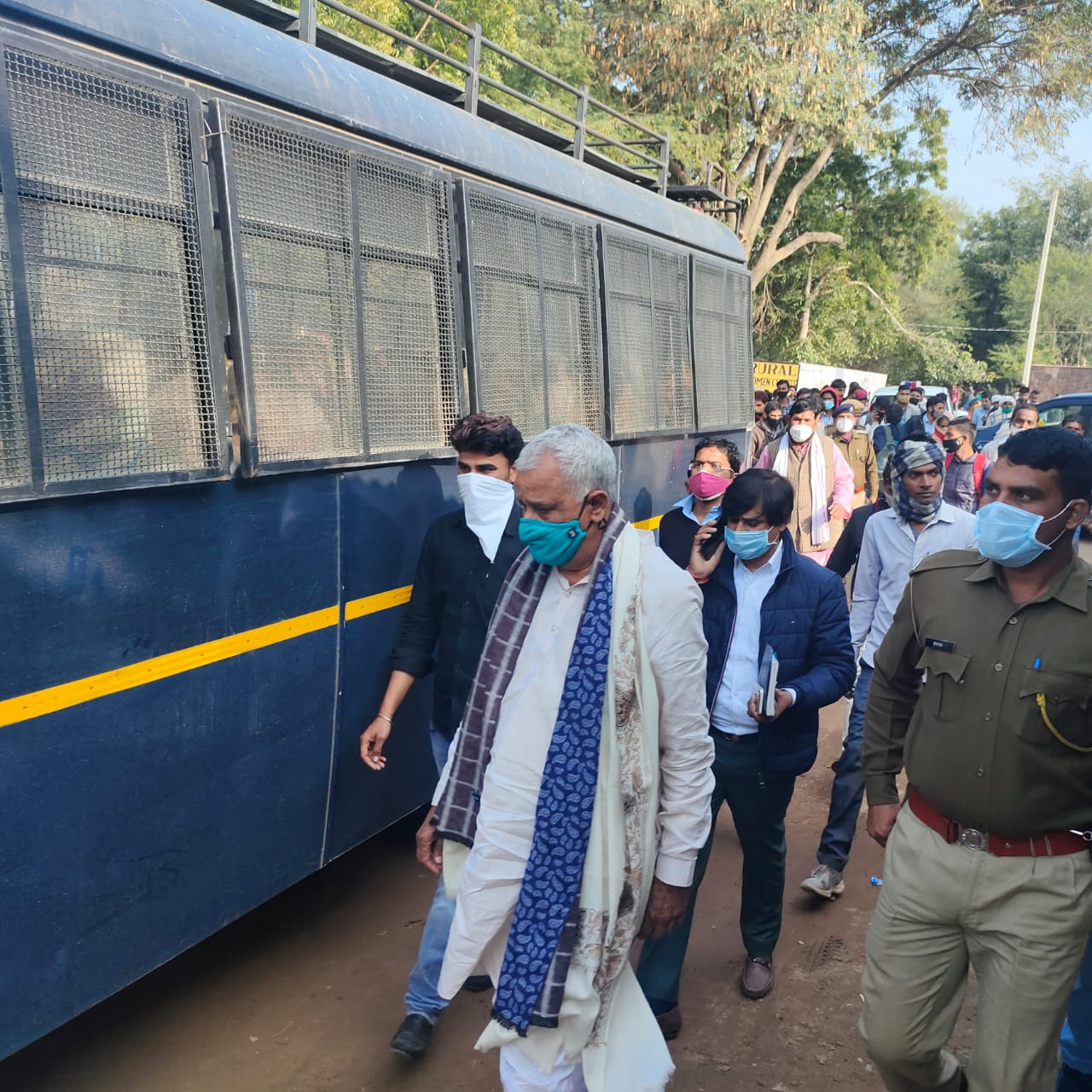 किरोड़ी मीणा समर्थकों सहित हिरासत में