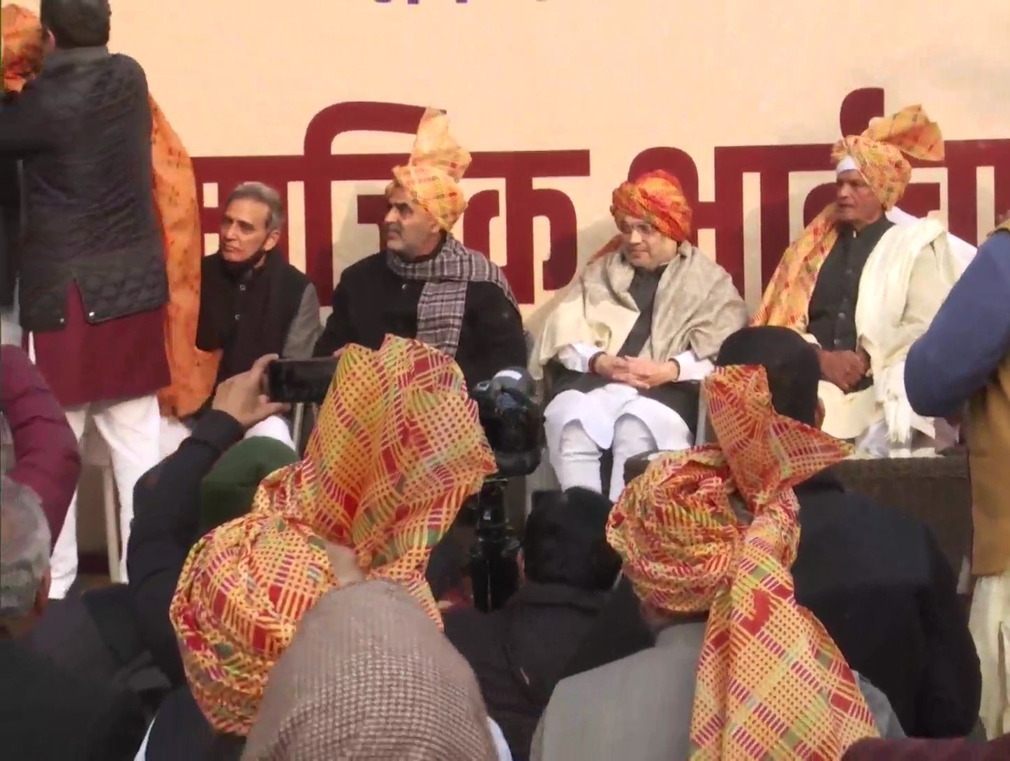 ताकि BJP के साथ बने रहे जाट!