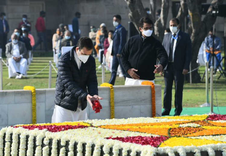 एक हिंदुत्ववादी ने मारी थी गांधी को गोली