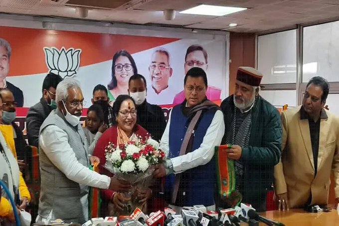 महिला कांग्रेस अध्यक्ष बीजेपी में शामिल