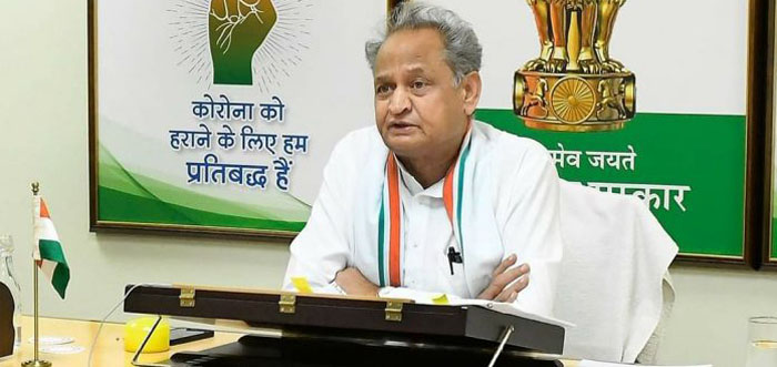 कोरोना के नए वैरिएंट ओमिक्रॉन को लेकर लापरवाह होते लोगों से सीएम अशोक गहलोत ने की अपील