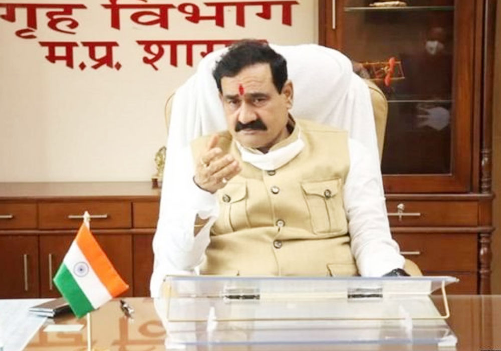 दिग्विजय सिंह कांग्रेस के लिए दीमक- नरोत्तम मिश्रा