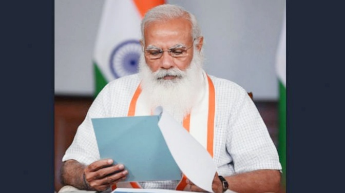 100 से ज्यादा पूर्व नौकरशाहों ने प्रधानमंत्री नरेन्द्र मोदी को लिखा पत्र