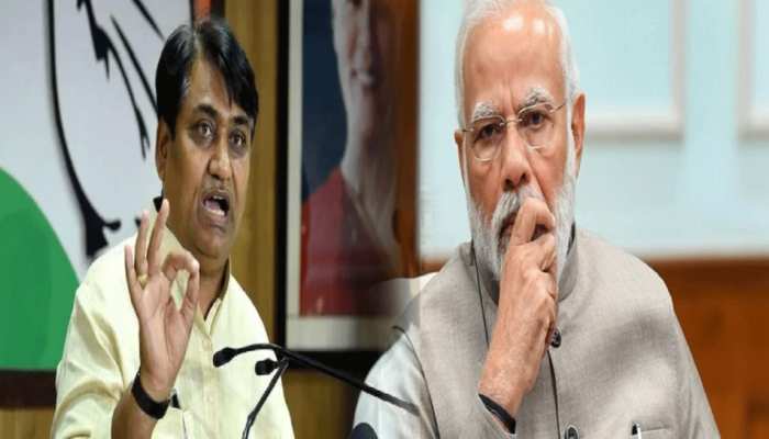 'अग्निपथ योजना लाके केंद्र ने किया सेना का अपमान'