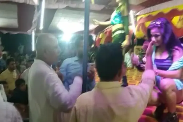 768 512 15500333 thumbnail 3x2 dance