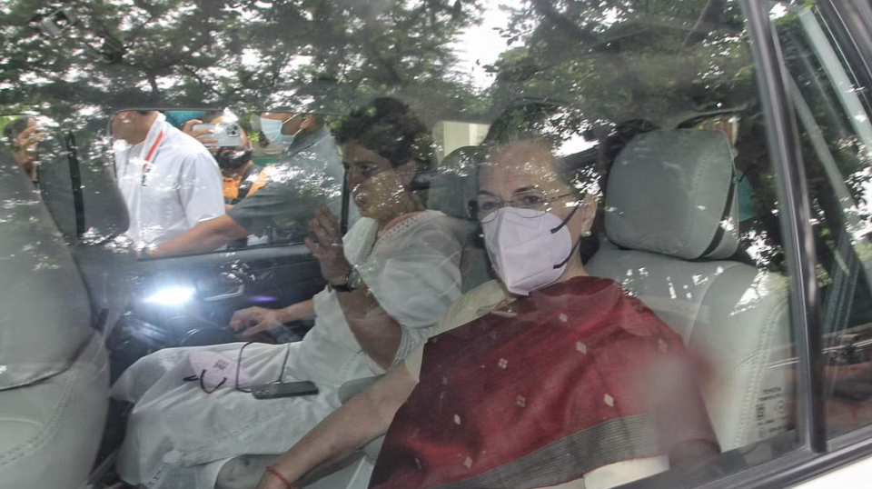 सोनिया से ED की आज की पूछताछ ख़त्म