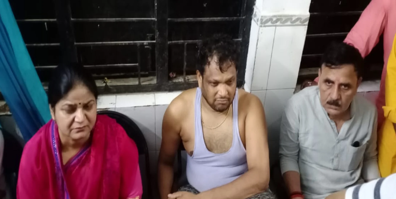 यूपी में चोर सिपाही का खेल पड़ा महंगा