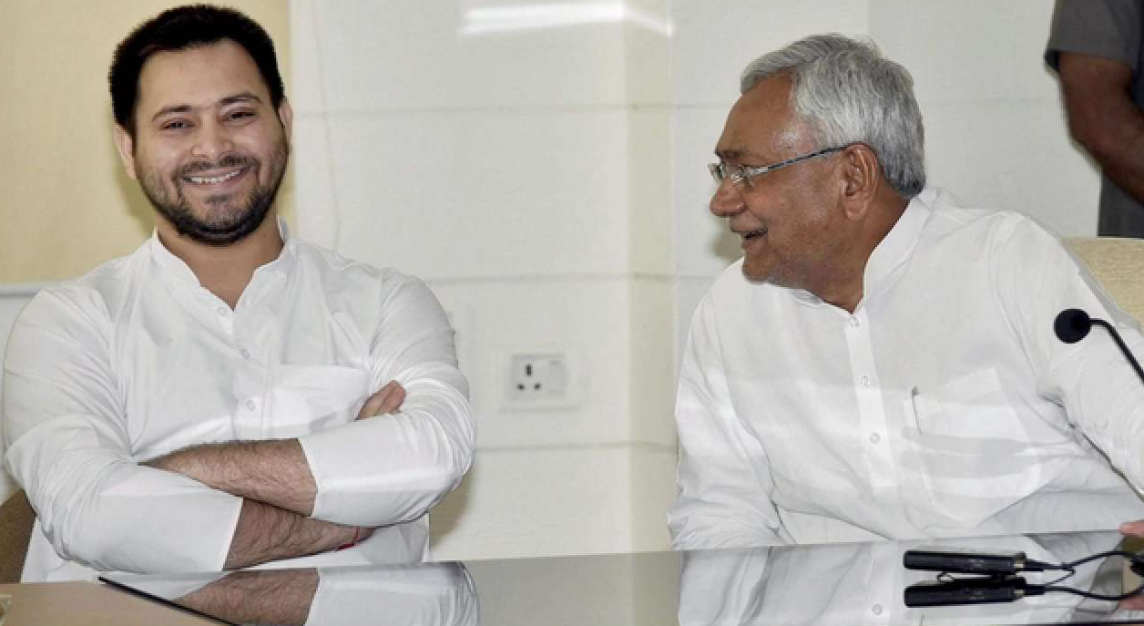 तेजस्वी के वादे पर सीएम नीतीश ने लगाई मुहर